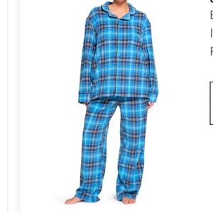 SKIMS flannel pajamas mismatched sizes set top small bottom medium